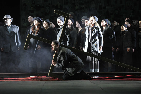 Szene aus "Deutsches Miserere" von Paul Dessau an der Oper Leipzig