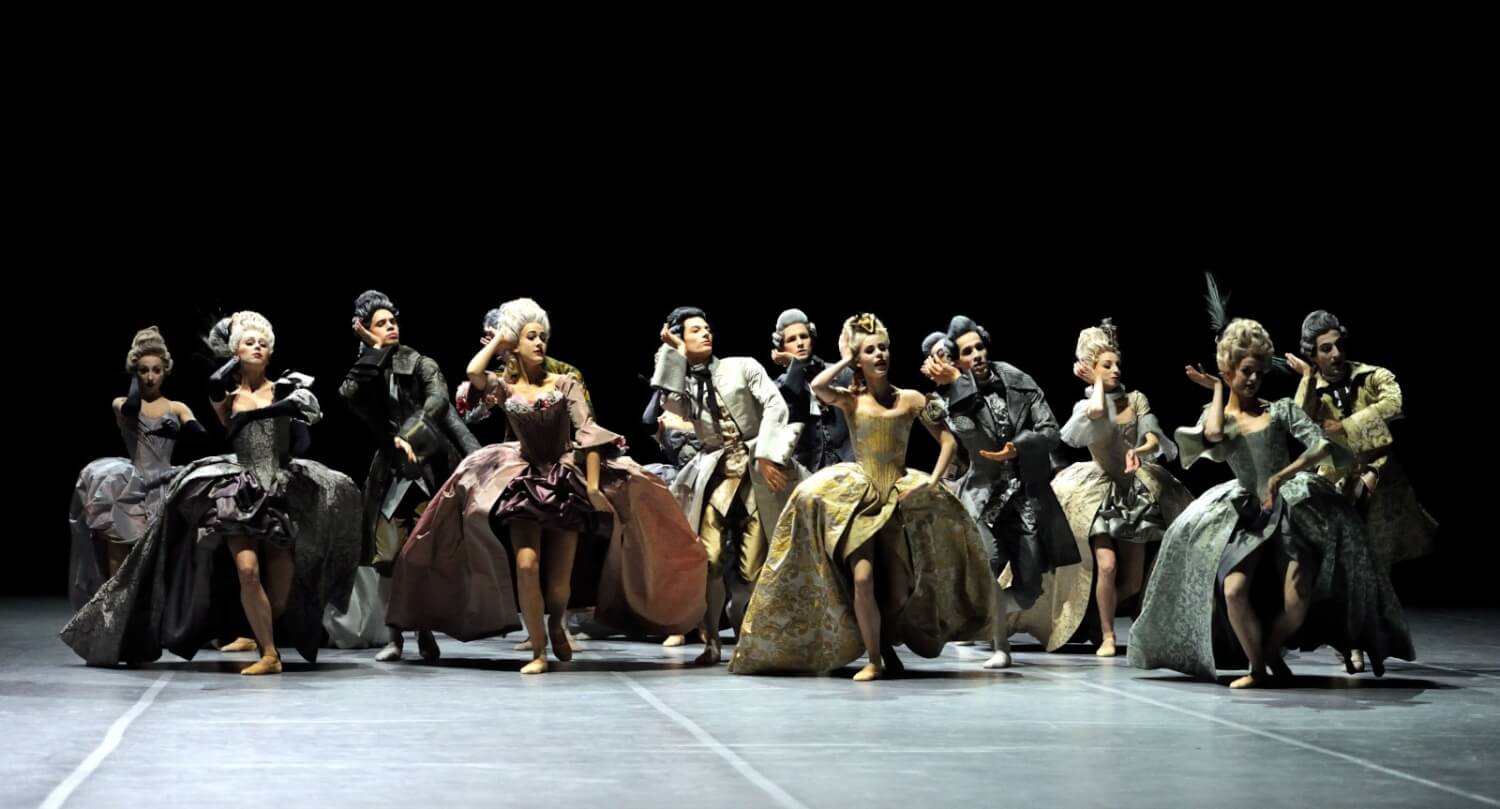 "Das Fräulein von S." - Szene mit dem Ensemble des Stuttgarter Balletts.