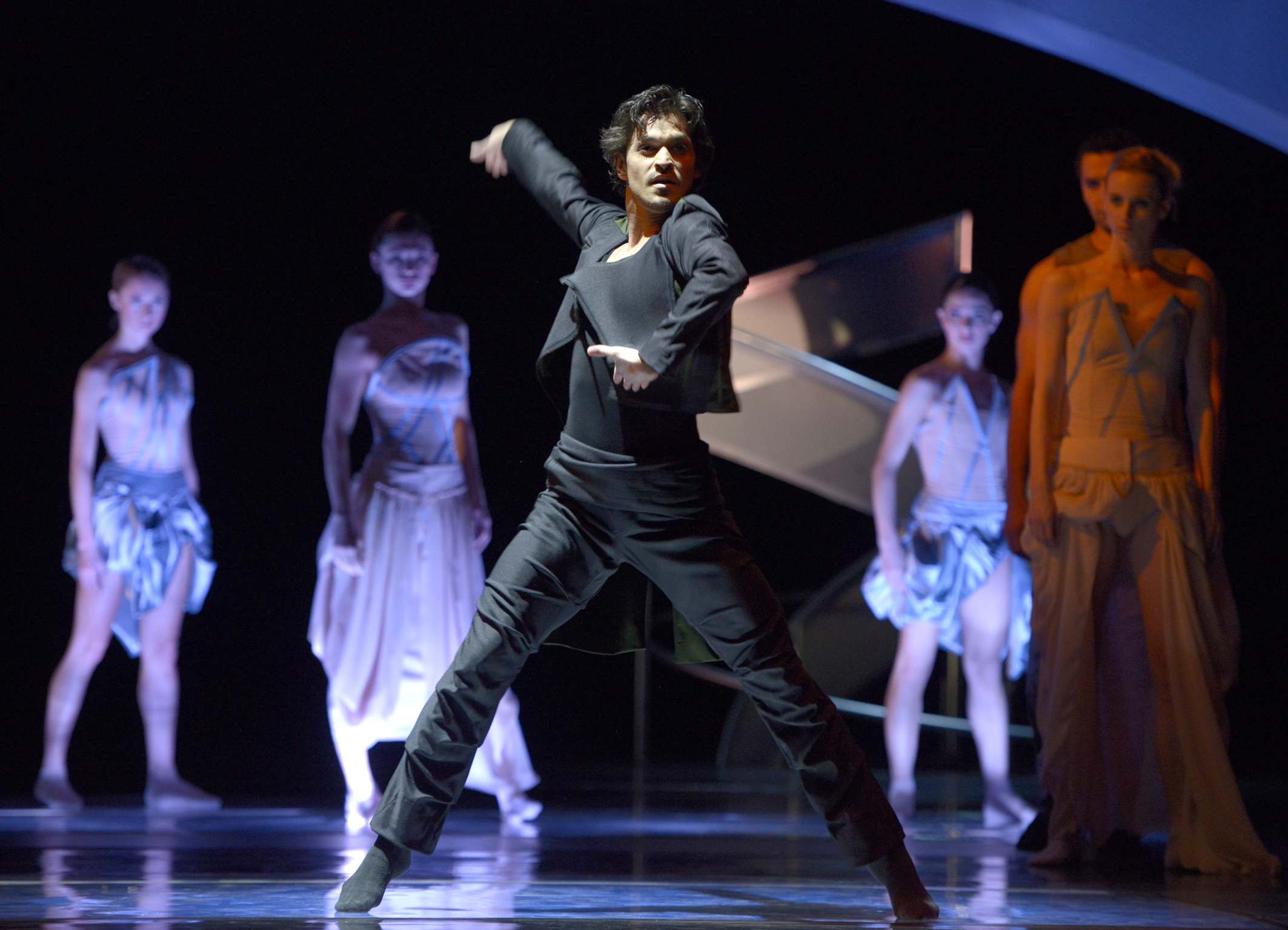 Breno Bittencourt als Jago in der neuen Essener "Othello"-Choreographie.