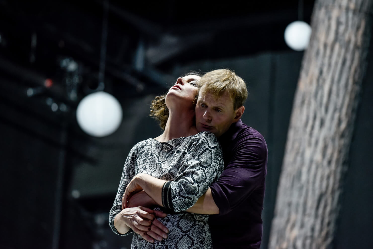 Maria Schrader (Martha) und Devid Striesow (George) in Karin Beiers Albee-Inszenierung 