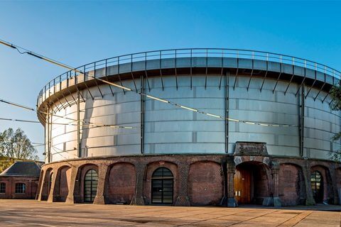 Der Gashouder (Gasometer) der Westergasfabriek in Amsterdam Sloterdijk