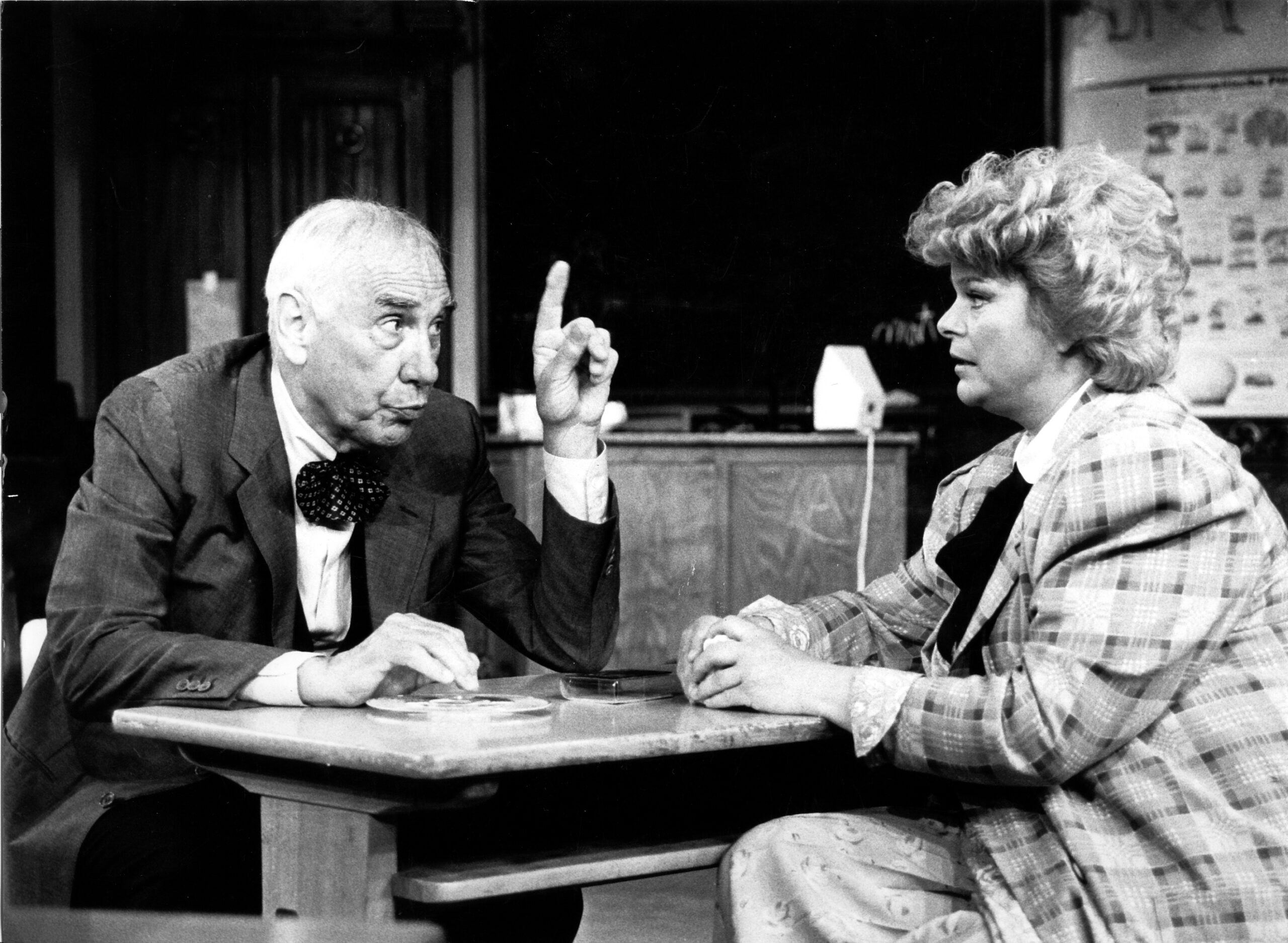 Katinka Hoffmann mit Charles Regnier in Yves Jamiaques Komödie „Das schwarze Schaf“, inszeniert von Horst Johanning 1986 am Bonner Contra-Kreis-Theater.