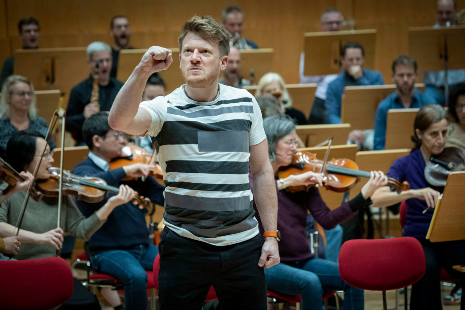 Daniel Schmutzhard als Alberich bei der Generalprobe des „Rheingold“ in der Kölner Philharmonie