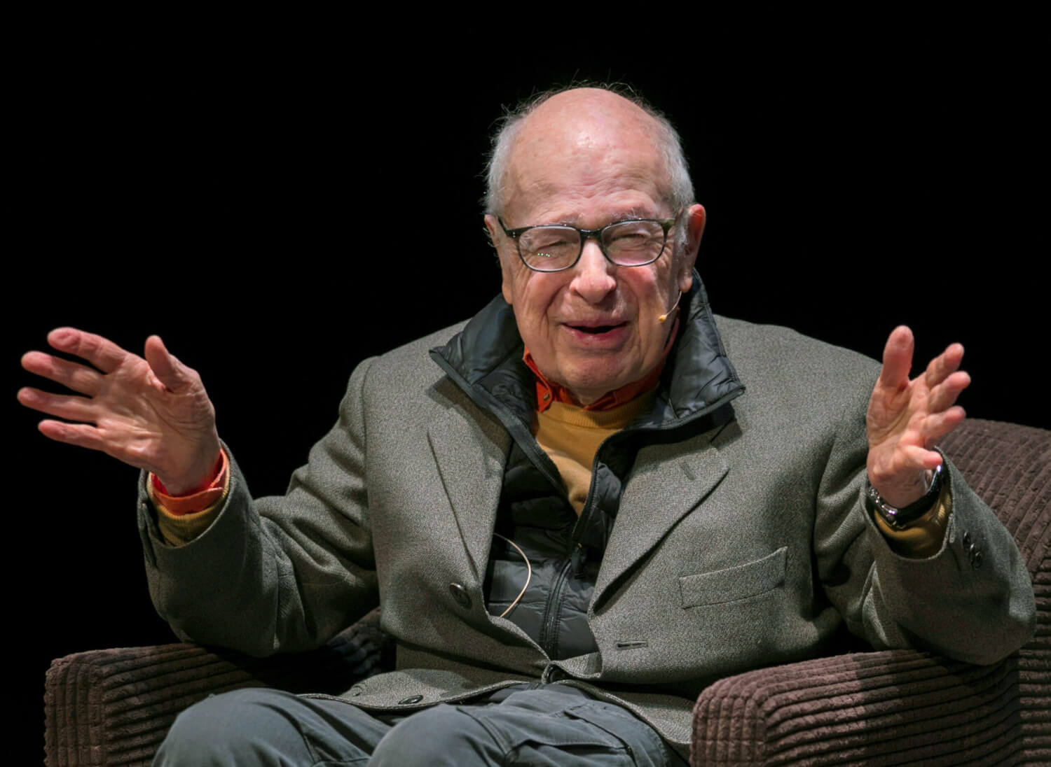 Peter Brook bei einer Preisverleihung in Ávila im Oktober 2019