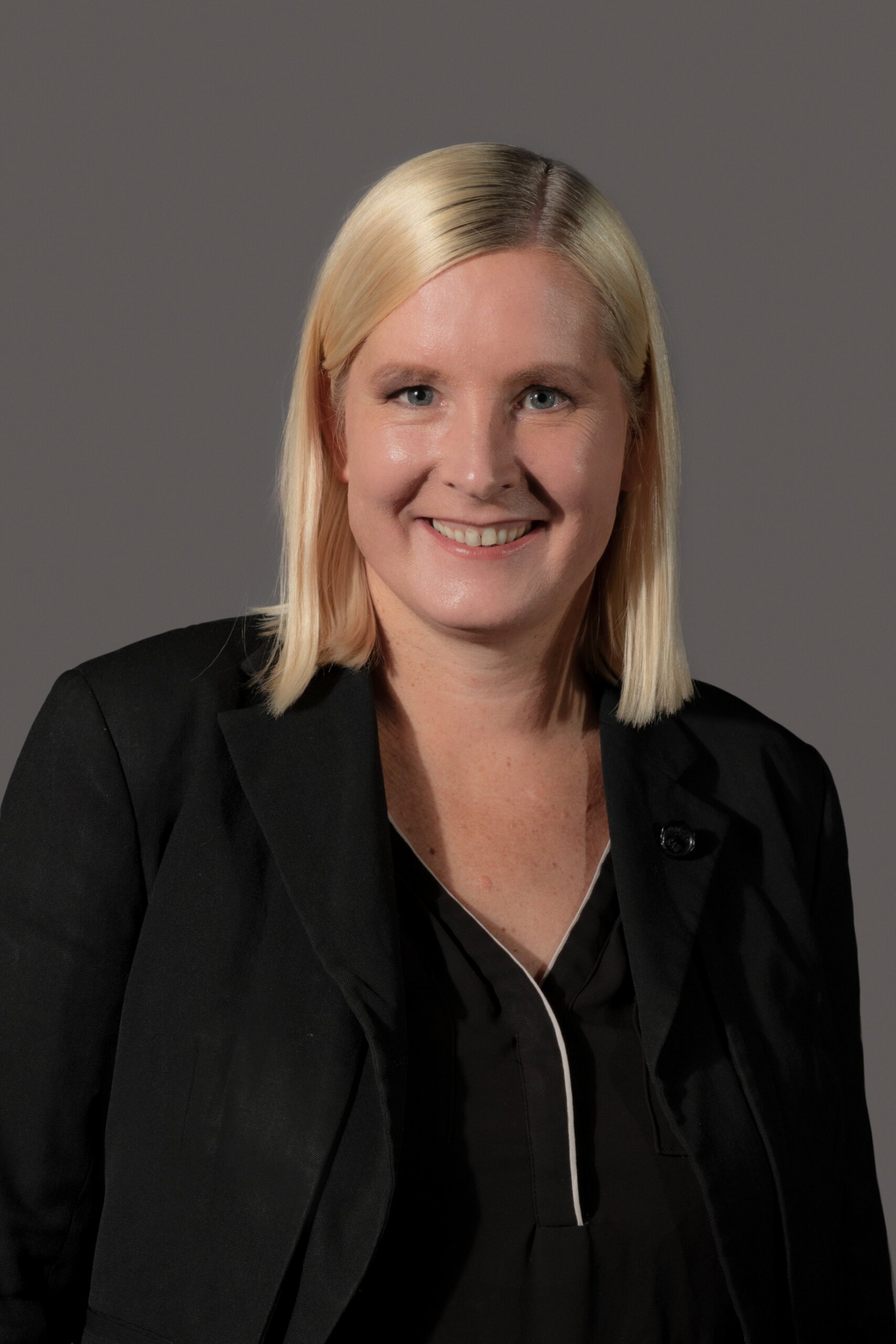 Zu sehen ist Eva Lange, Intendantin Hessisches Landestheater Marburg