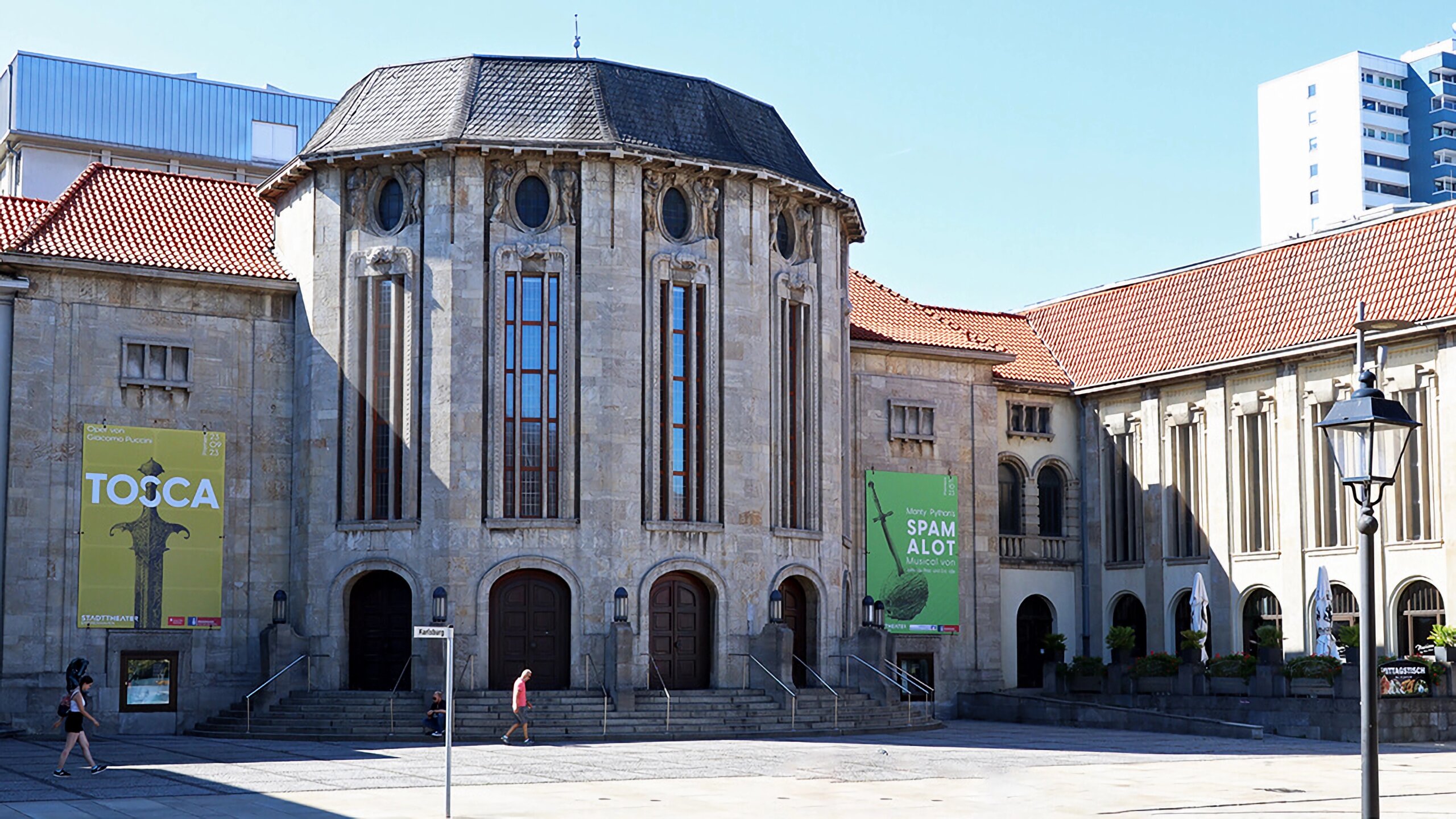 Stadttheater Bremerhaven Zu sehen ist das Stadttheater Bremerhaven