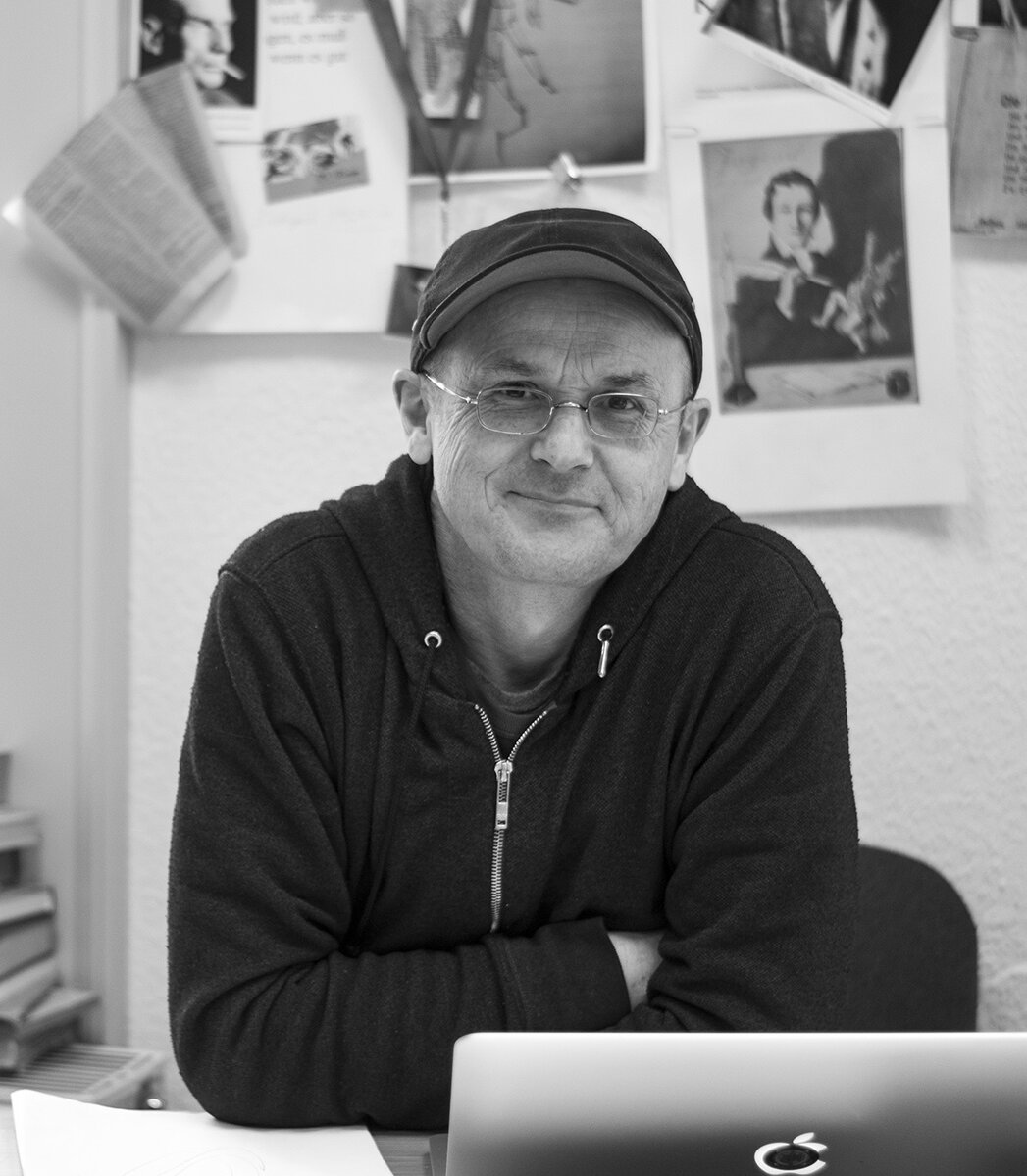 Zu sehen ist Steffen Mensching, Intendant des Theater Rudolstadt