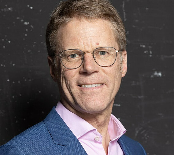 Zu sehen ist Matthias Köhn, Geschäftsführer und kaufmännischer Direktor Theater Osnabrück