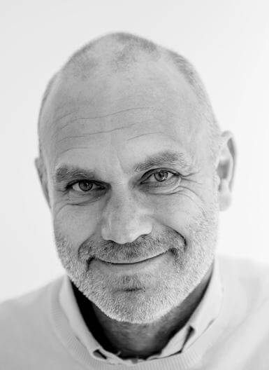 Zu sehen ist Moritz Seibert, Intendant Junges Theater Bonn