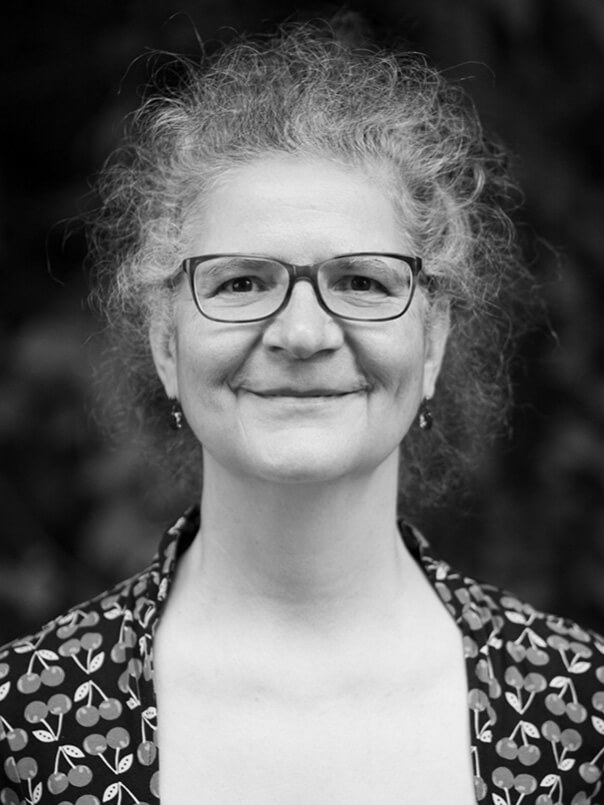 Zu sehen ist Anne Maar, künstlerische Leiterin des Theater Schloss Maßbach