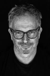 Zu sehen ist Enrico Urbanek, Intendant des Theater Reutlingen Die Tonne