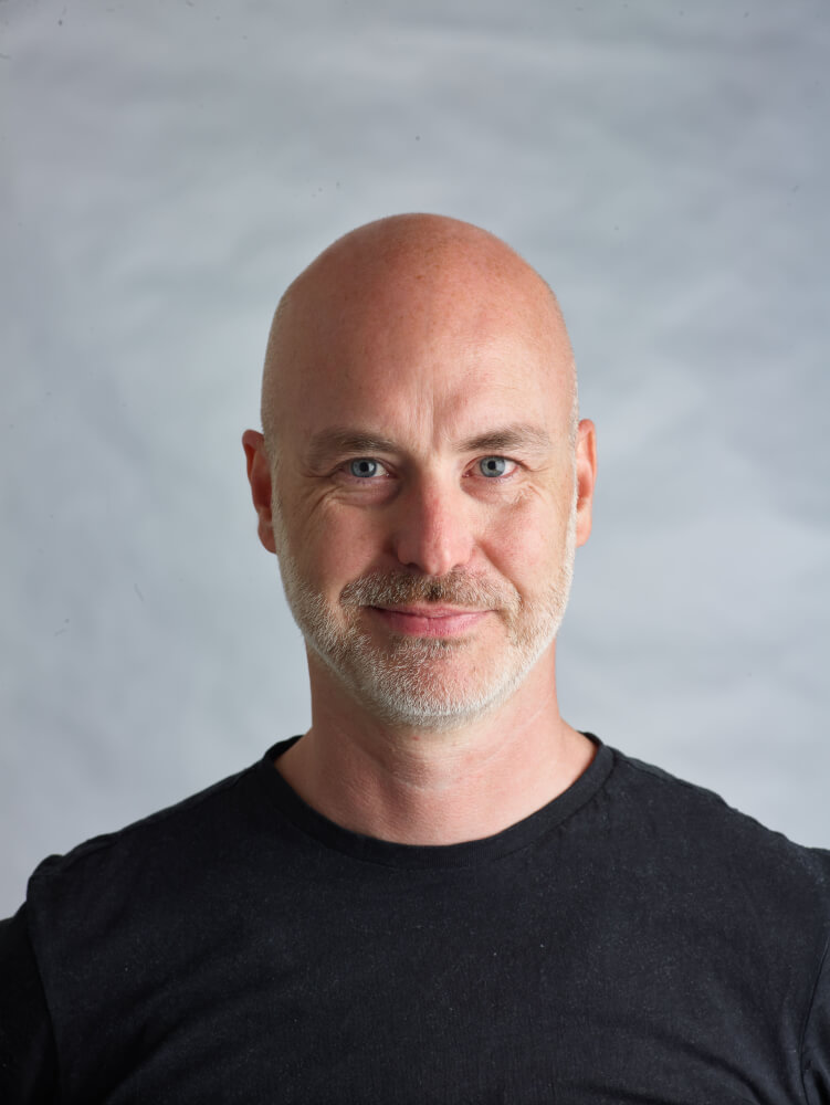 Man sieht Stephan Beer, Schauspieldirektor des Pfalztheater Kaiserslautern