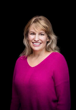 Zu sehen ist Astrid Großgasteiger, Leiterin Junges Theater im Werftpark des Theater Kiel.