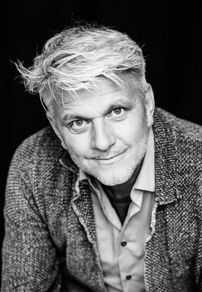 Man sieht Matthias Straub, Schauspieldirektor des Landestheater Coburg