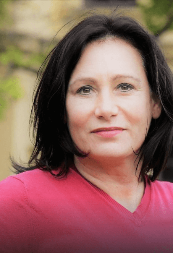 Zu sehen ist Angelika Zacek, Intendantin des Jungen Theater Göttingen