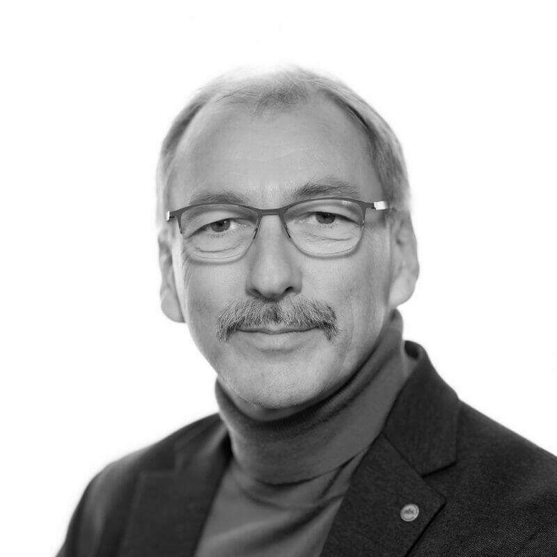 Zu sehen ist Frank Baumann, Geschäftsführer Theater Krefeld Mönchengladbach