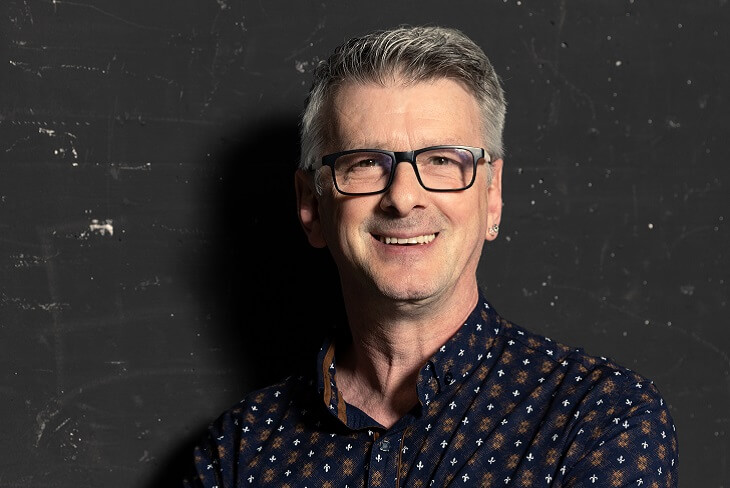 Zu sehen ist László Nyakas, Tanzdirektor am Theater Osnabrück