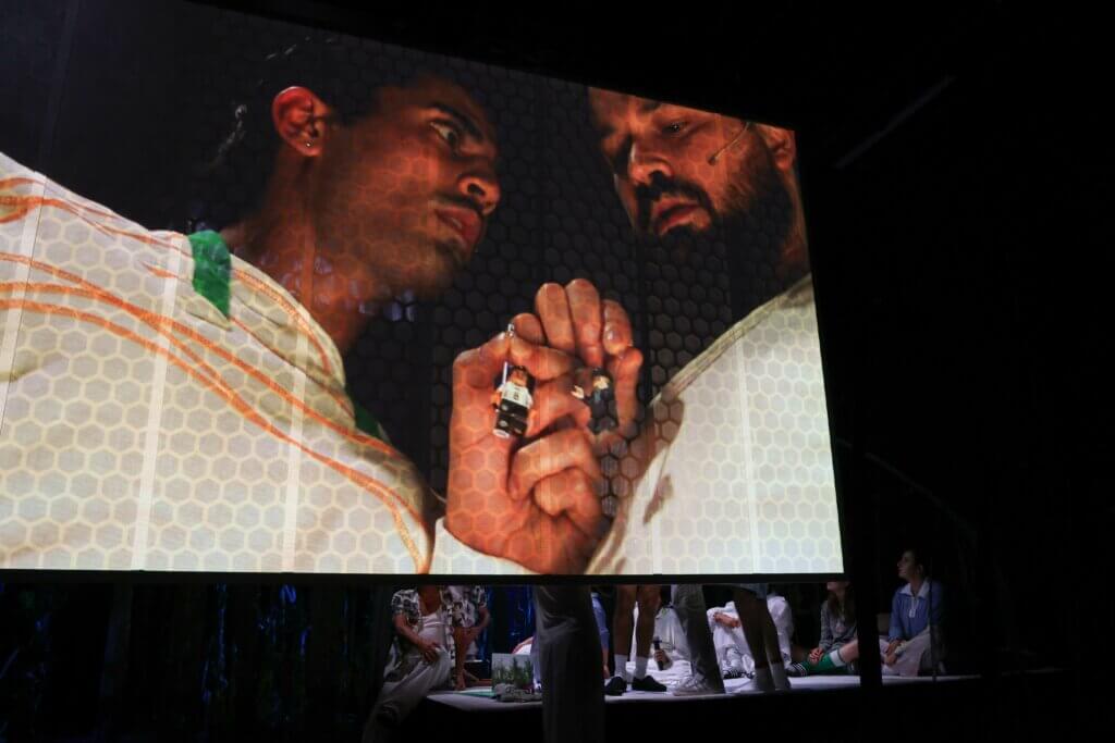 Ruben Sabel, Manolo Bertling (im Video), Ensemble