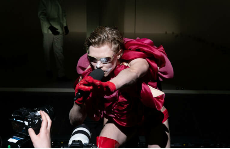 Mitja Over als Dorian Gray