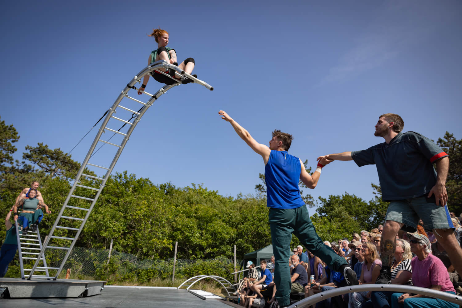 Gastspiel beim Oerol Festival auf der Insel Terschelling: „Beyond” des belgischen Kollektivs Circumstances.