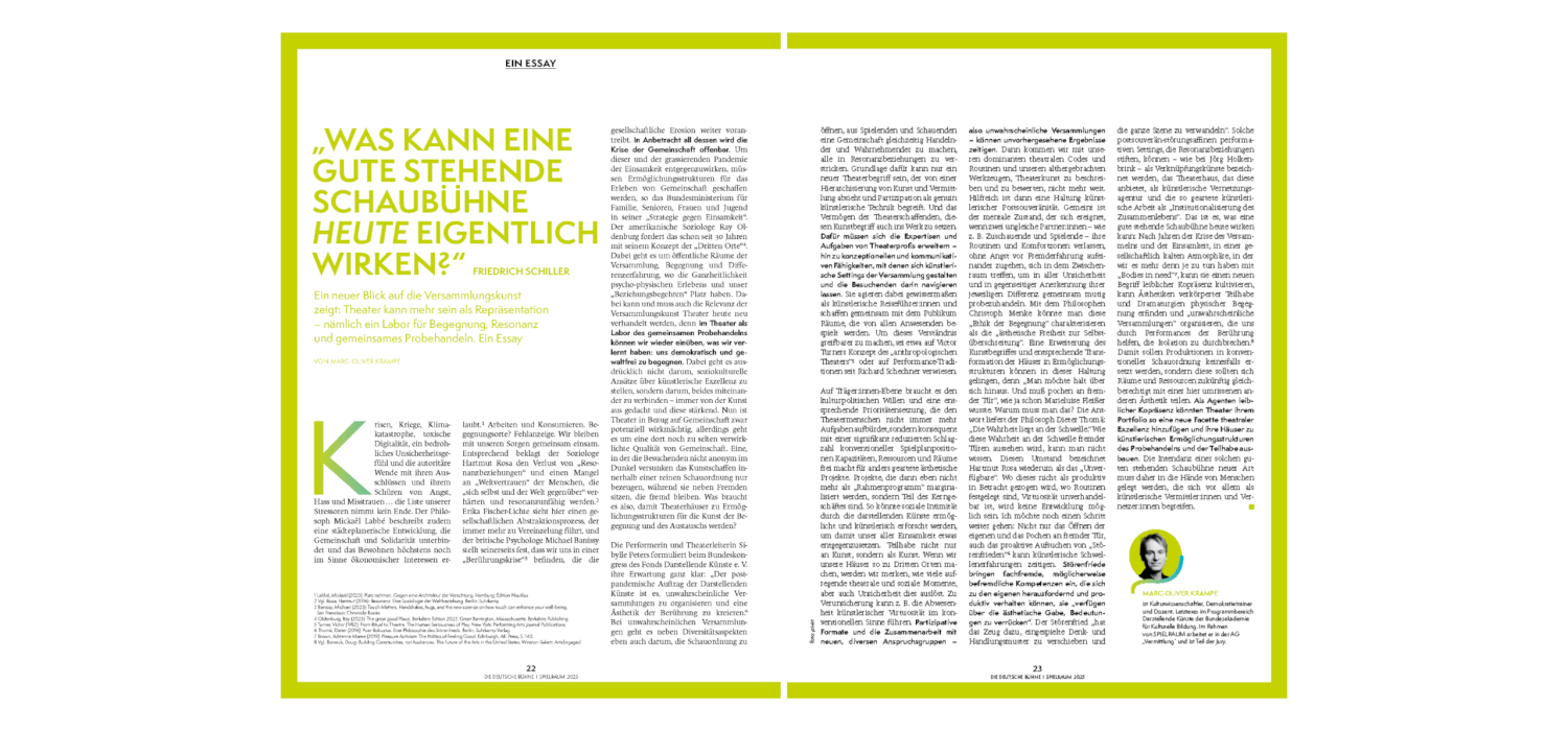 Zu sehen ist das zweiseitige Essay von Marc-Oliver Krampe