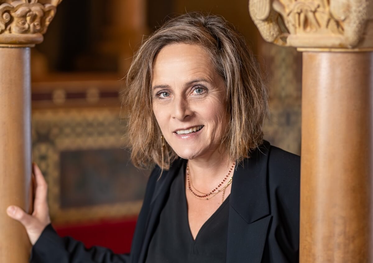 Porträt von Anna Magdalena Fitzi, Schauspielleiterin am Landestheater Eisenach.